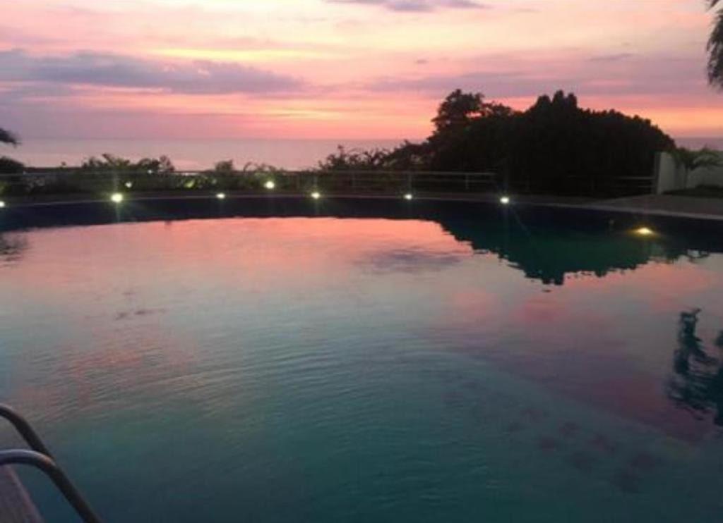 Lindo apartamento con vista al mar Catia La Mar Exterior foto