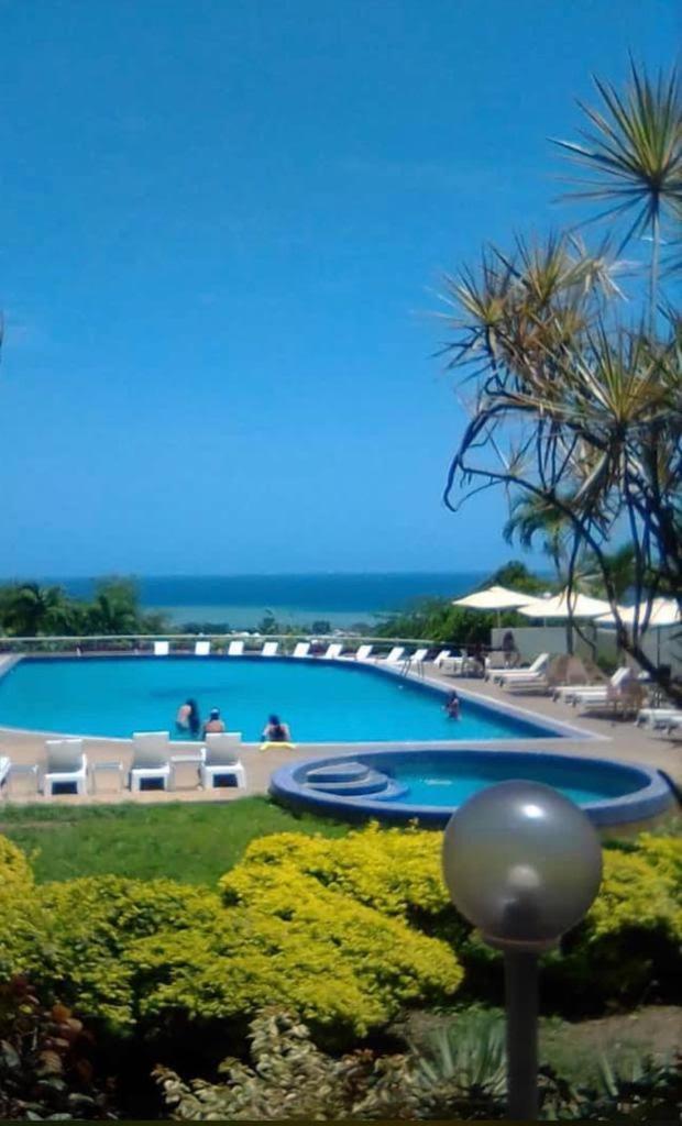 Lindo apartamento con vista al mar Catia La Mar Exterior foto